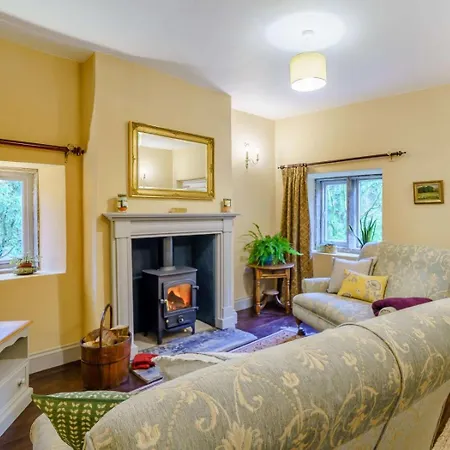 2 Bed In Workington Oc-86528 Arlecdon