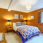 2 Bed In Workington Oc-86528 * Arlecdon